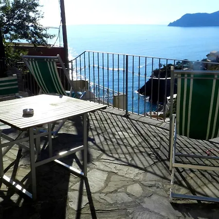Aria Di Mare, - Con Vista Mare! 게스트하우스 4*